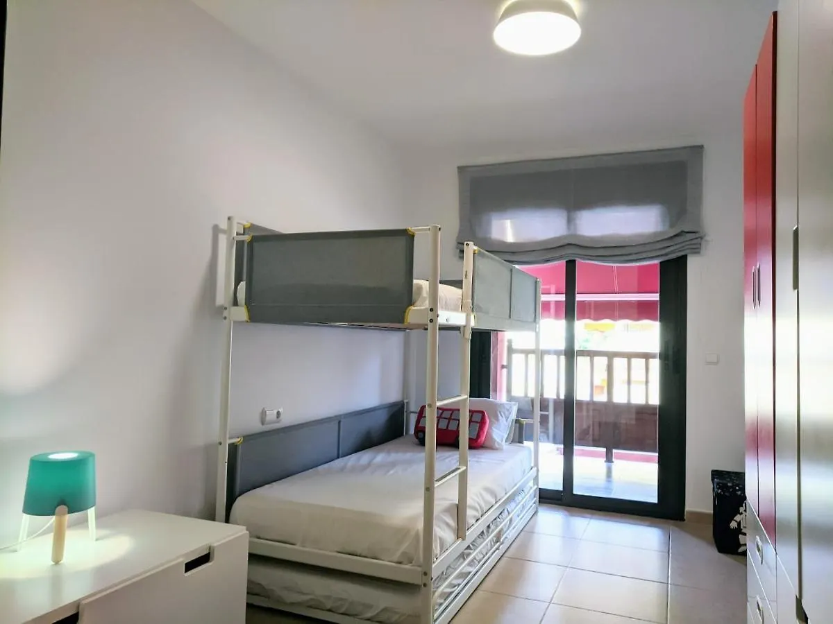 Espacioso apartamento de 2 dormitorios Palm-mar