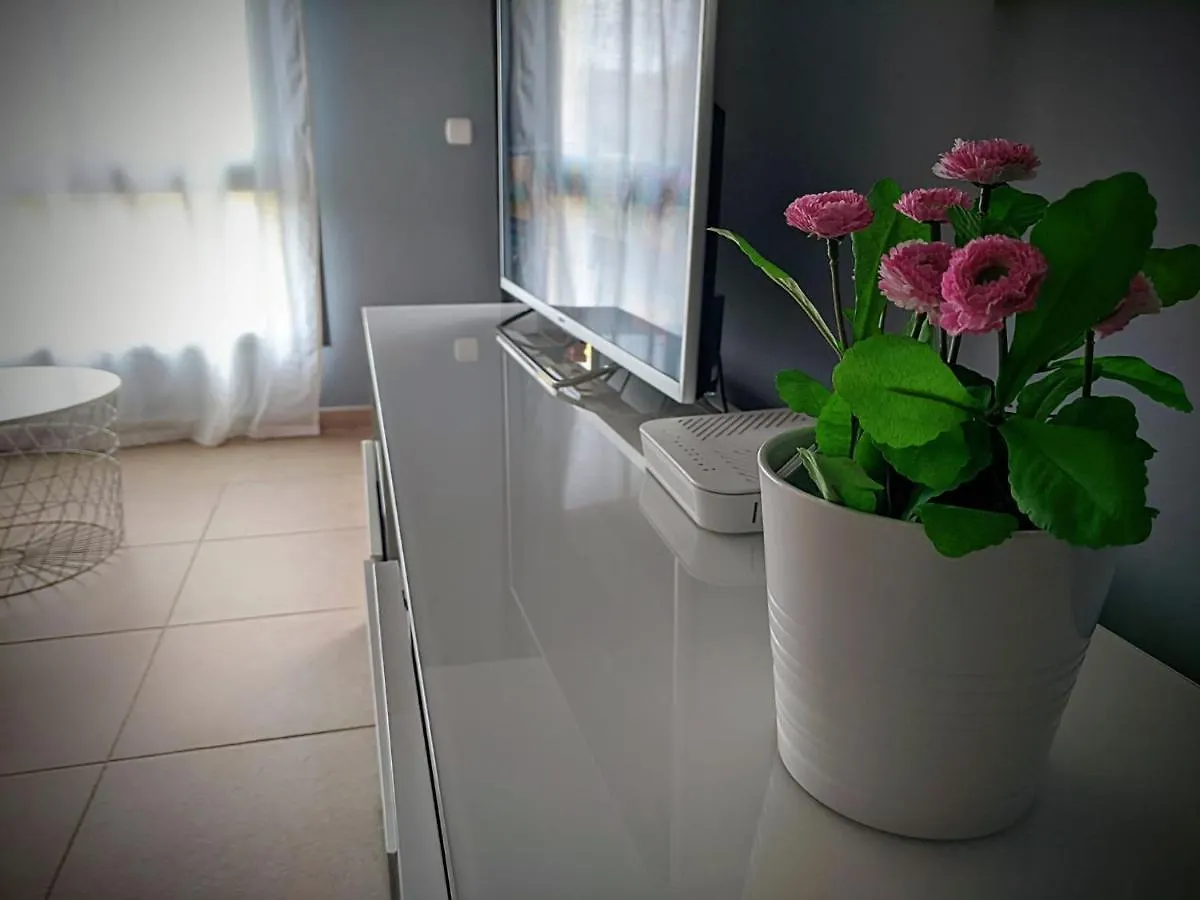 Espacioso Apartamento De 2 Dormitorios Palm-mar Spain