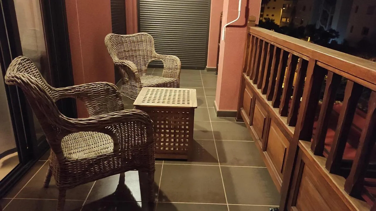Espacioso Apartamento De 2 Dormitorios Palm-mar 0*,